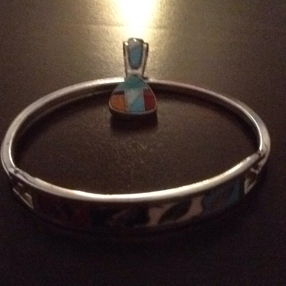 Bracelet and necklace